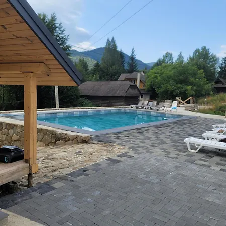 горянка Holiday home Guta
