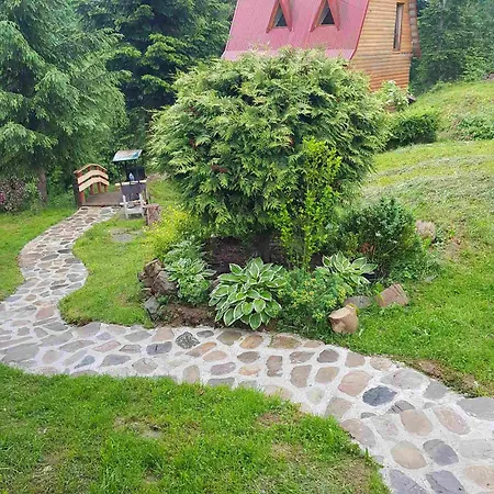 горянка *